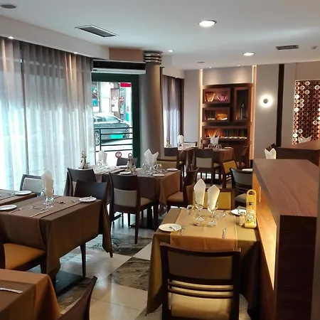 Ξενοδοχείο Windsor 4*