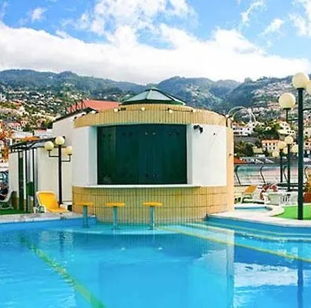 Ξενοδοχείο Windsor 4*